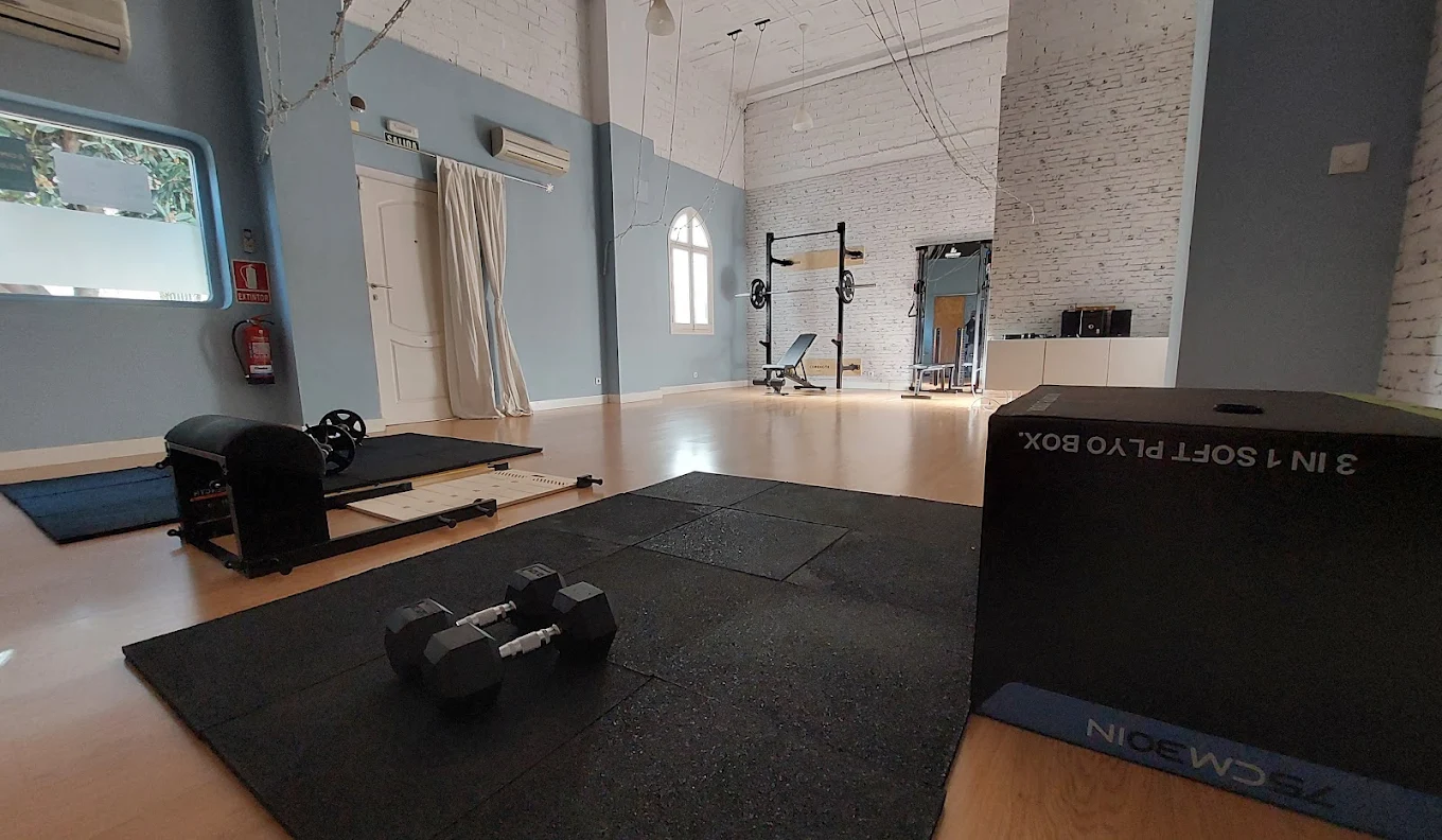 Entrenamiento personal y clases fitness